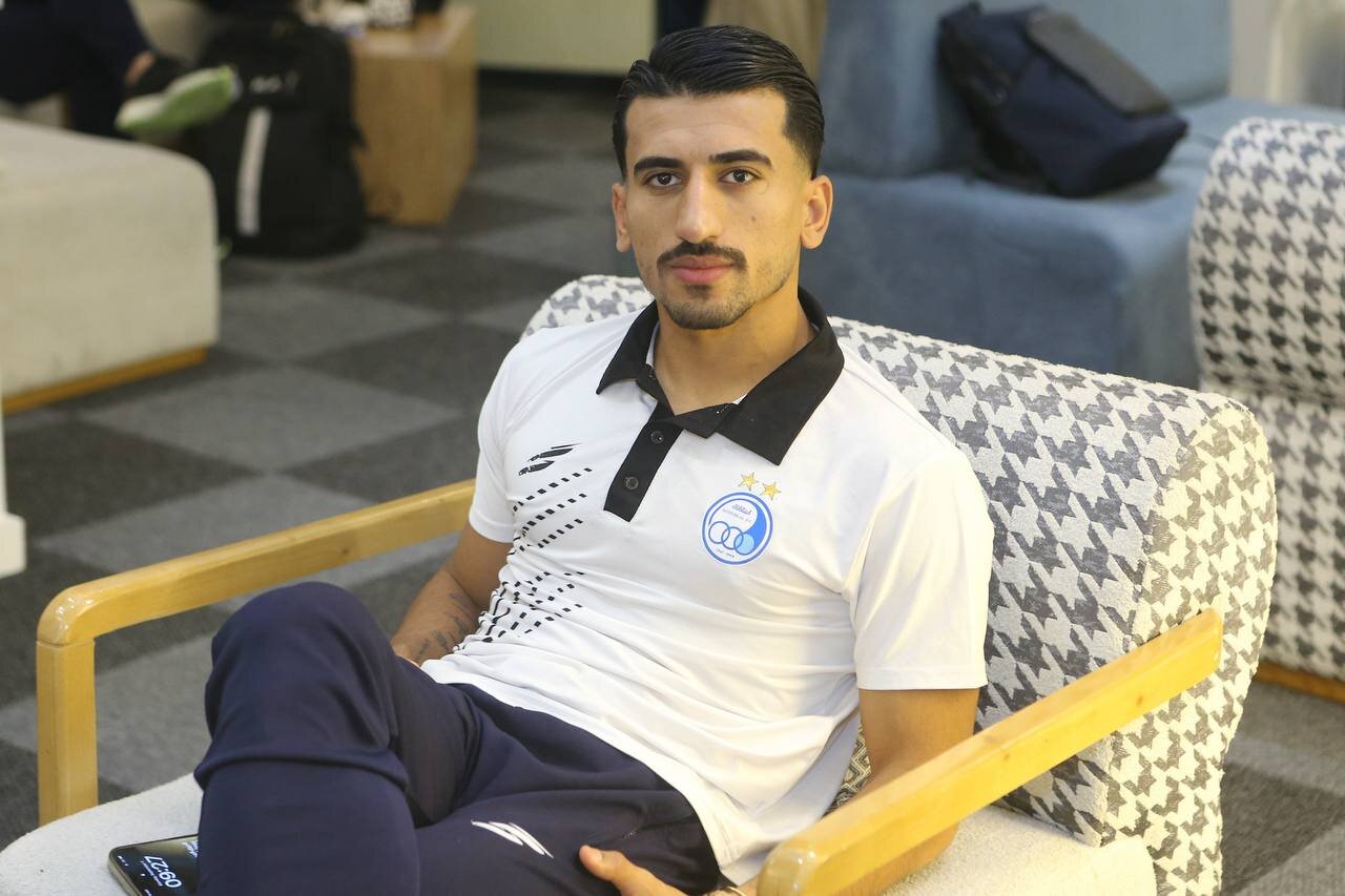 صدای اعتراض کاپیتان استقلال بلند شد؛ هر هفته پنالتی ما را نمی‌گیرند